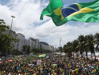 Ato a favor de Bolsonaro no Rio.