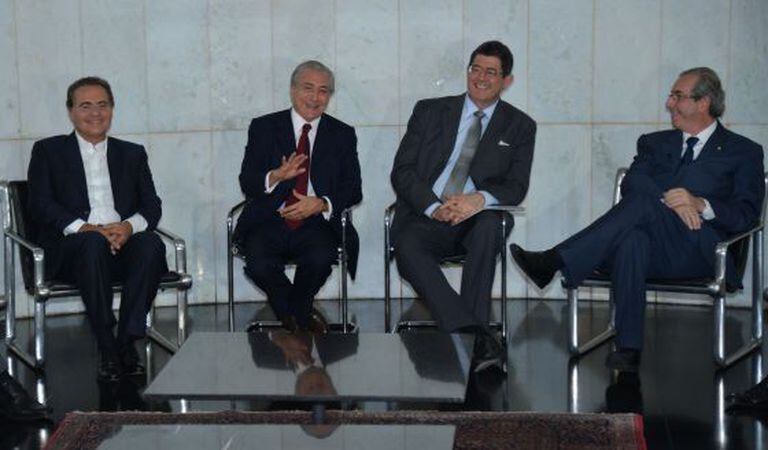 Calheiros, Temer, Levy e Cunha em encontro na segunda-feira.