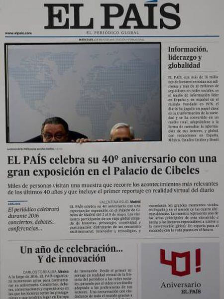 Exposição de aniversário do jornal.