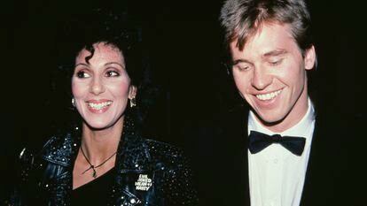 Cher e Val Kilmer, durante a festa dos prêmios Tony, em 1982.