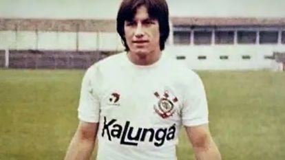 Dunga tinha 21 anos quando foi contratado pelo Corinthians.