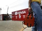 Venezuelans without gasoline due to the collapse of the oil Industry december 27, 2019 in the city of Maracaibo, Venezuela. The yards of the companies that provided services to the oil industry in the west of the country, after a decade of their expropriation by the then president of the day Hugo Rafael Chavez Frias on May 8, 2009 in national chain.   (Photo by Humberto Matheus/NurPhoto via Getty Images)