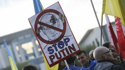 Manifestantes protestam contra Putin