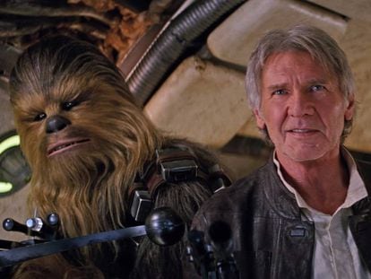 Han Solo (Harrison Ford) e Chewbacca.