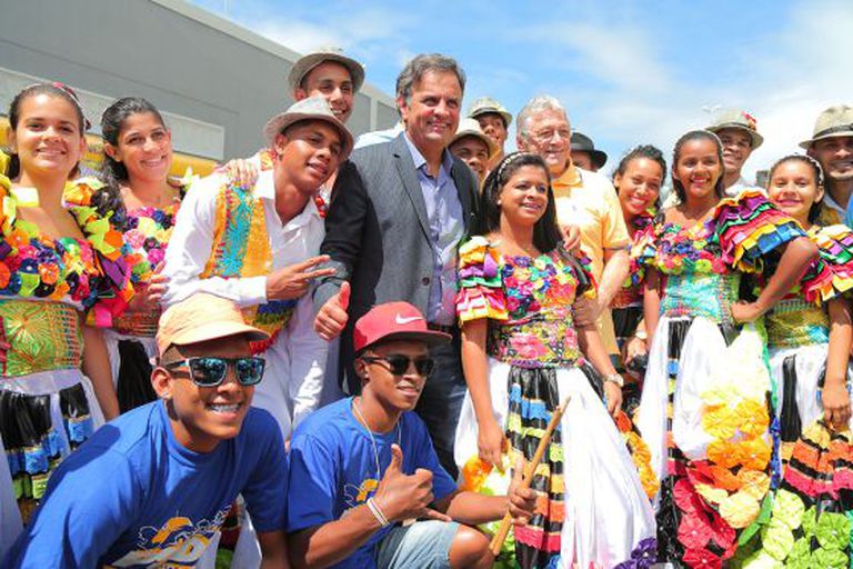Aécio Neves durante a campanha do PSDB de filiação.
