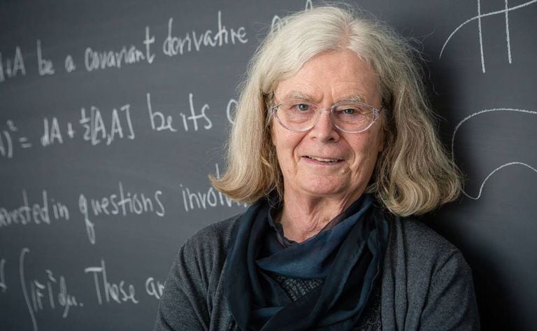 Karen Uhlenbeck, prêmio Abel de Matemáticas, em Princeton.