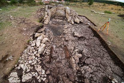 Sítio arqueológico do dólmen de El Perdón, em Reinoso (Burgos). 