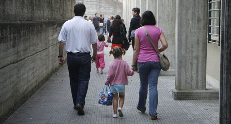 Média de filhos das famílias costa-riquenhas é de 1,7.