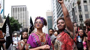 Mulheres participam de ato no dia da Consciência Negra, em São Paulo.
