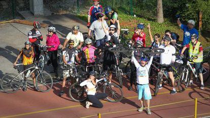 Ciclistas se manifestam a favor de uma ciclovia em São Paulo.