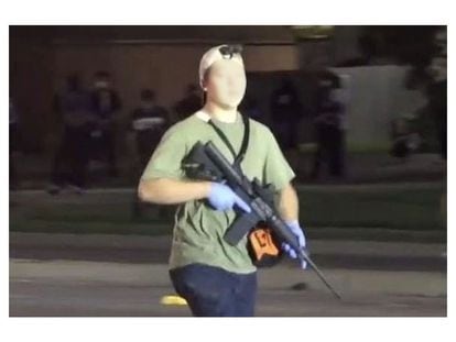 Fotograma de um vídeo de K. R., durante a noite do tiroteio.