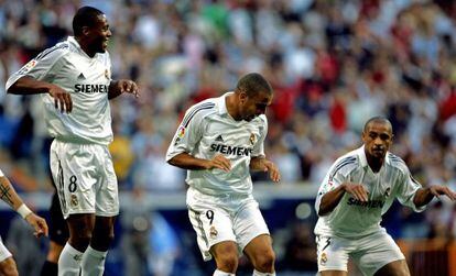 Julio Baptista, Ronaldo e Roberto Carlos, em 2005.