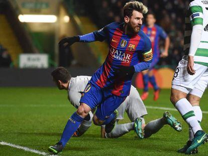 Messi marcou dois contra o Celtic.