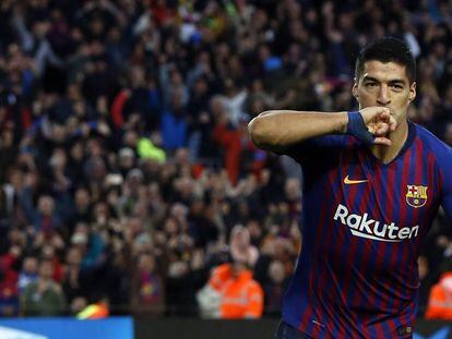 Luis Suárez marcou três vezes na goleada do Barça sobre o Real Madrid.