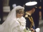 Diana y Carlos de Gales el día de su boda, el 28 de julio de 1981, en Londres.