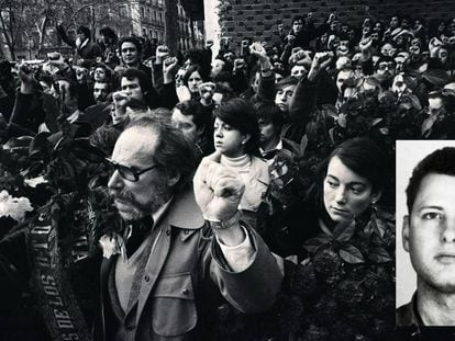 Marcha depois da matança dos advogados de Atocha. García Juliá, em miniatura.