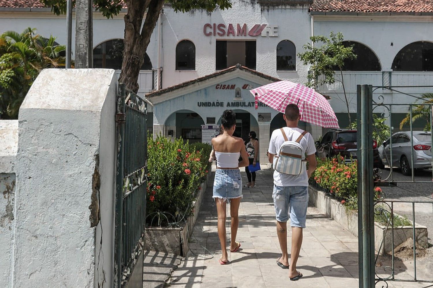 Fachada do hospital, em Recife, onde criança estuprada realizou aborto.