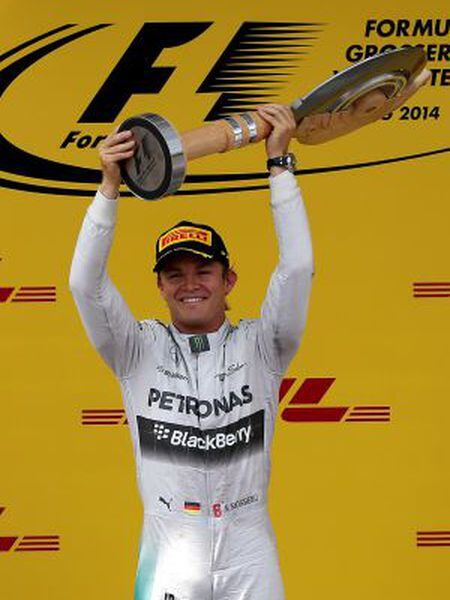 Nico Rosberg comemora a vitória no Grande Prêmio da Áustria.