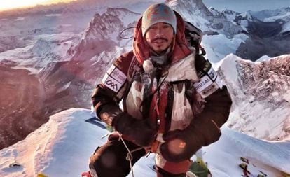 Nirmal Purja durante sua ascensão ao Everest, em maio de 2019.