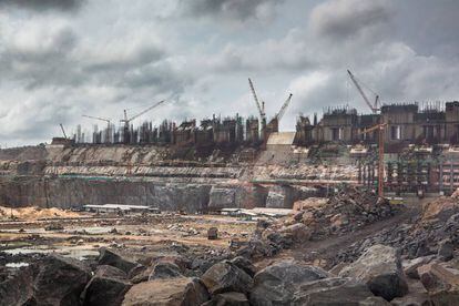A barragem de Belo Monte, no rio Xingu, será é a terceira do mundo em geração de energia elétrica quando entrar em operação.