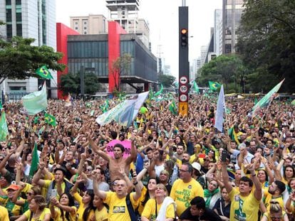 Apoiadores de Jair Bolsonaro na av. Paulista.