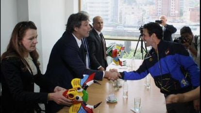 Senadores brasileiros e Capriles em Caracas.