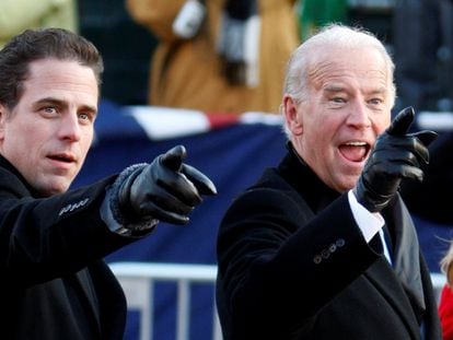 Joe Biden e seu filho Hunter no dia da posse de Barack Obama em janeiro de 2009.