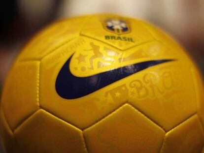 Bola do Brasil fabricada pela Nike.