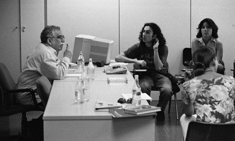 García Marquez, com os alunos da Escola de Jornalismo do EL PAÍS, em 1996.