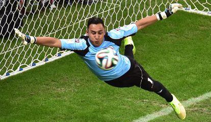 Navas, na Copa, contra a Holanda.