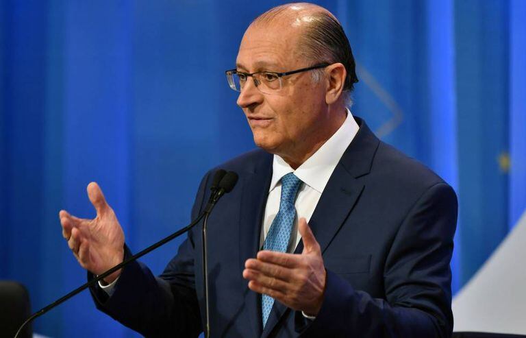 Candidato à Presidência, Geraldo Alckmin (PSDB), participa de debate na Rede TV.