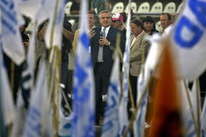 O presidente da Argentina, Alberto Fernández, durante o comício desta quarta-feira.