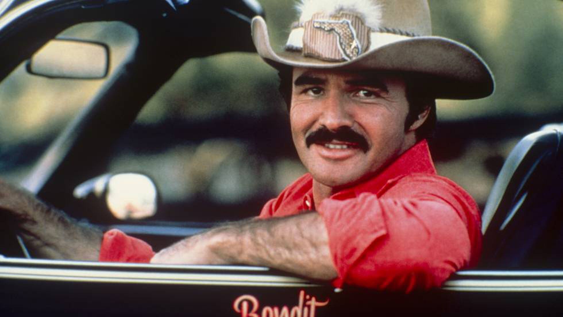 Ator americano Burt Reynolds morre de parada cardíaca aos 82 anos