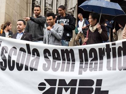 Ato do MBL a favor do Escola sem Partido, em agosto deste ano, em SP.
