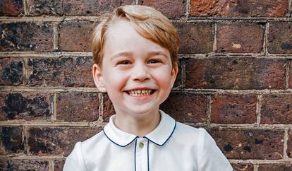 O príncipe George, em uma foto publicada neste domingo em comemoração a seu aniversário.
