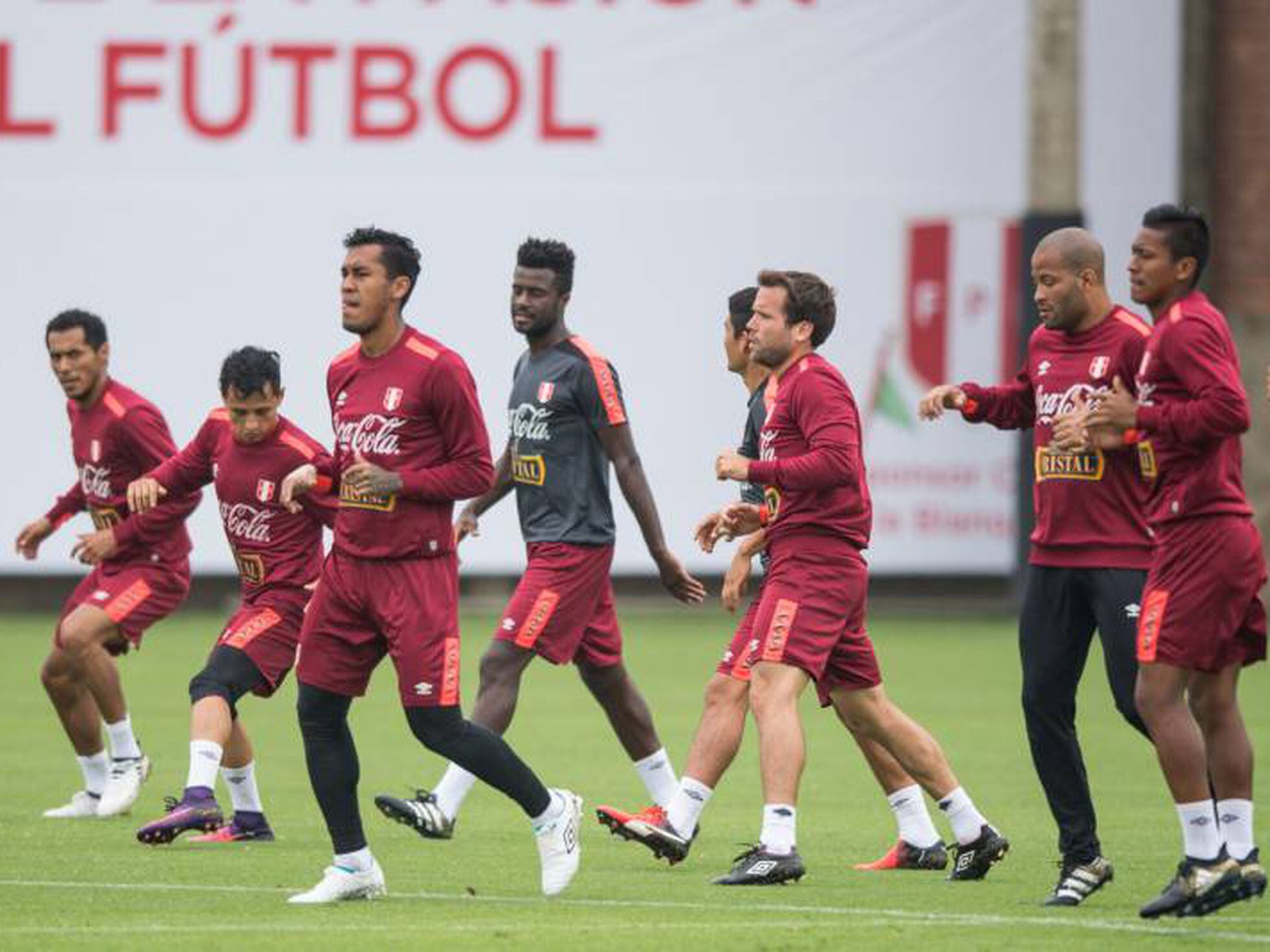 Torcida da Argélia foi o ponto alto no último jogo da Copa em