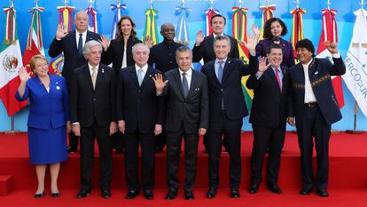 Os presidentes de Mercosul e as delegações convidadas.