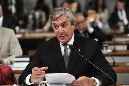 O senador Fernando Collor em audiência de 2012, no Senado.