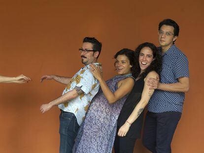 De esquerda para a direita, os escritores colombianos Álvaro Robledo, Melba Escobar, Amalia Andrade e Andrés Felipe Solano.