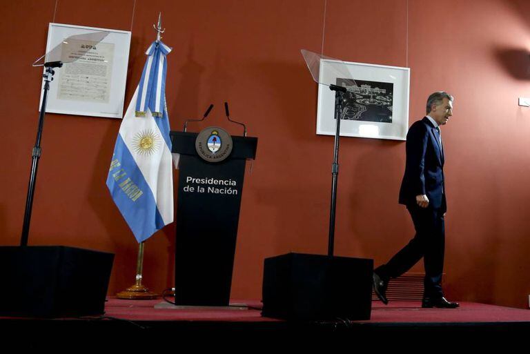 O presidente Mauricio Macri quinta-feira na Casa Rosada, depois de comentar o aumento do índice de pobreza registrado no primeiro semestre do ano.