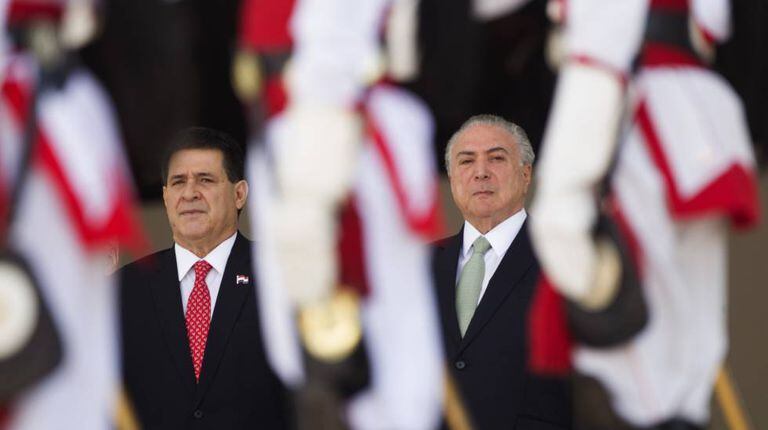 Os presidentes Cartes e Temer, no Palácio do Planalto.