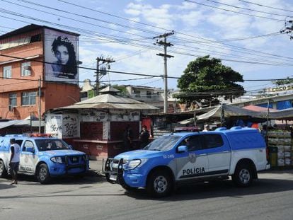 Policiamento na Favela da Maré, no Rio de Janeiro, em maio deste ano.