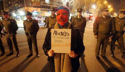 Manifestação a favor do aborto em Santiago, Chile.