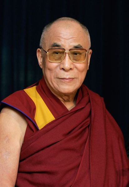 O Dalai Lama tem cinco irmãos mais velhos.