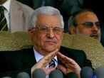 El presidente de la ANP, Mahmoud Abbas, durante la graduación de los miembros de su guardia personal.