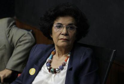 Marilena Chauí no ato anti-impeachment desta sexta.