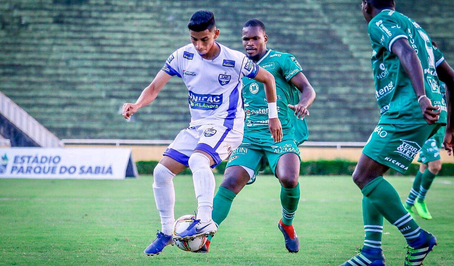 O Baggio brasileiro, em ação na segunda divisão de Minas.