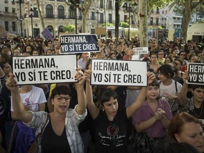 Protesto contra a sentença em Sevilla
