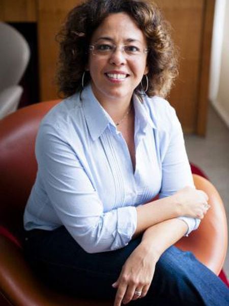 A jornalista Cristiane Correa em seu escritório em São Paulo.