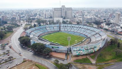 O lendário Estádio Centenario, em Montevidéu, onde foi disputada a primeira final mundial, em 1930, completa 90 anos.